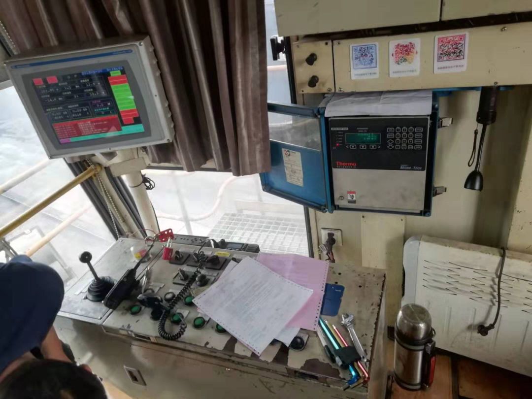 控制室內(nèi)部