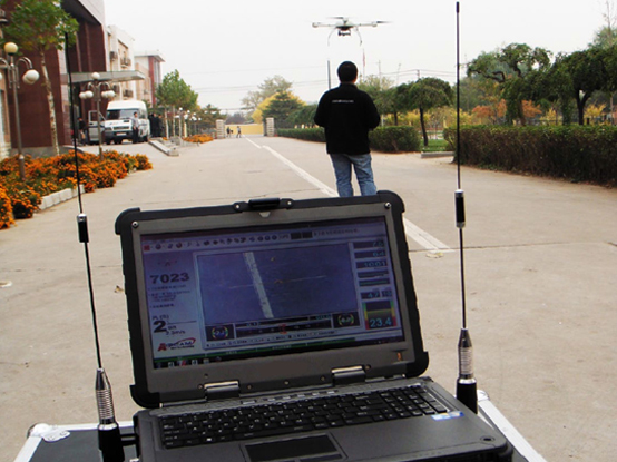 無r機(jī)地面站